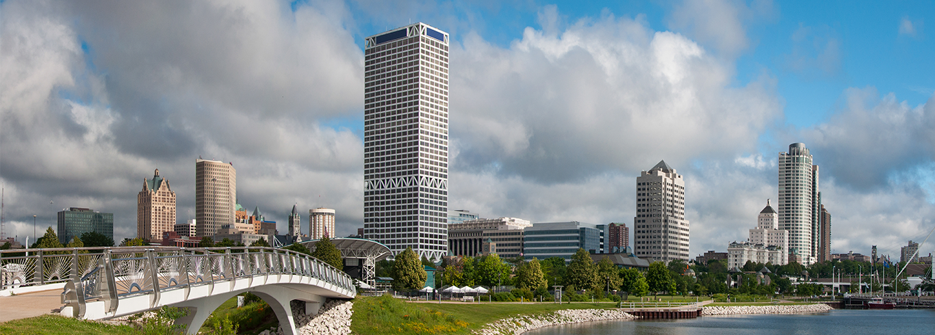 Milwaukee Wisconsin Skyline