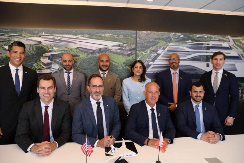 Group photo during JetZero - Gulf Air signing