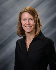Jennifer Moll Headshot